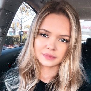 Meet your Posher, Alla